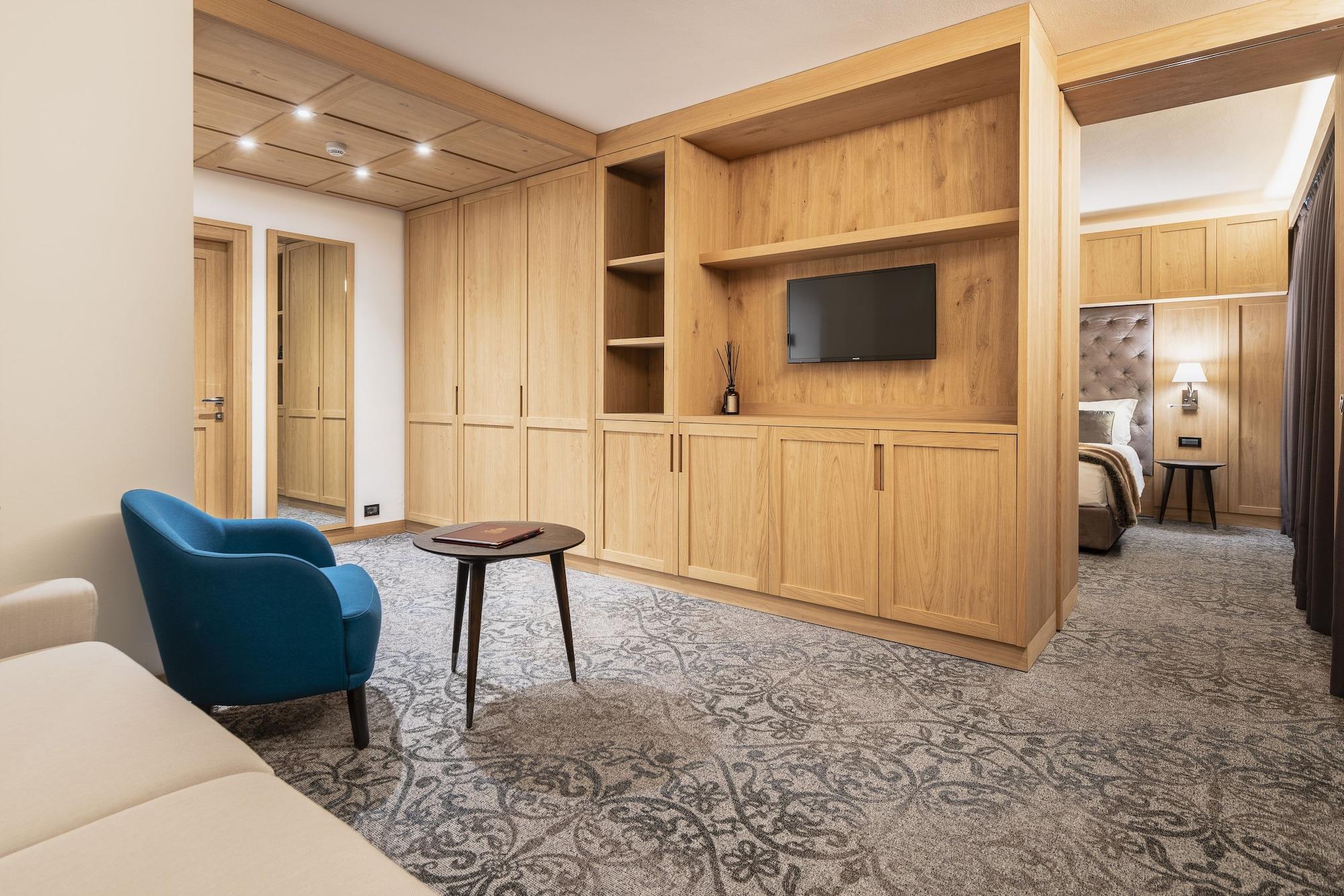 Hotel Lajadira & Spa Cortina d'Ampezzo Buitenkant foto