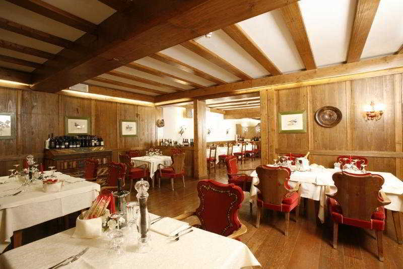 Hotel Lajadira & Spa Cortina d'Ampezzo Buitenkant foto